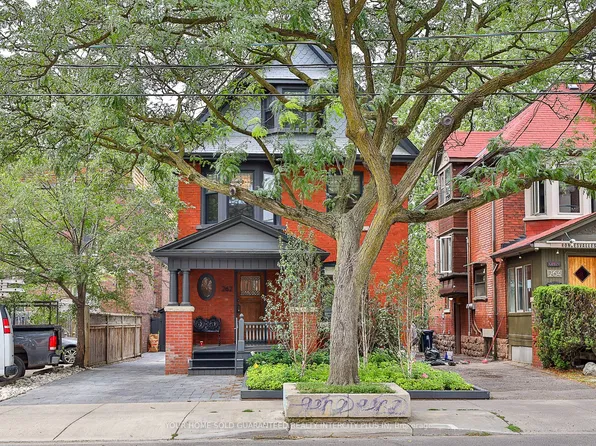 262 Roncesvalles Ave, Toronto, ON M6R 2M1