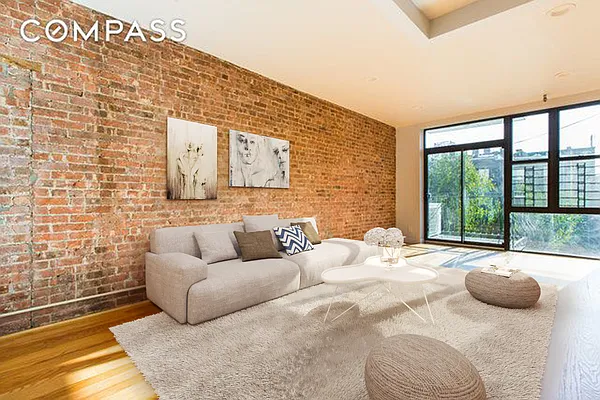 Rented by Compass | media 12