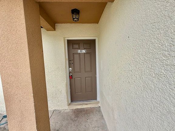 3rd image of 1013 King St