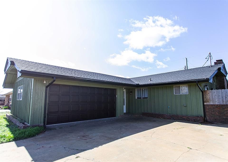1st image of 4002 N Chapman Ave