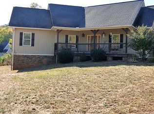 1174 Gardner Springs Rd, Adairsville, GA 30103