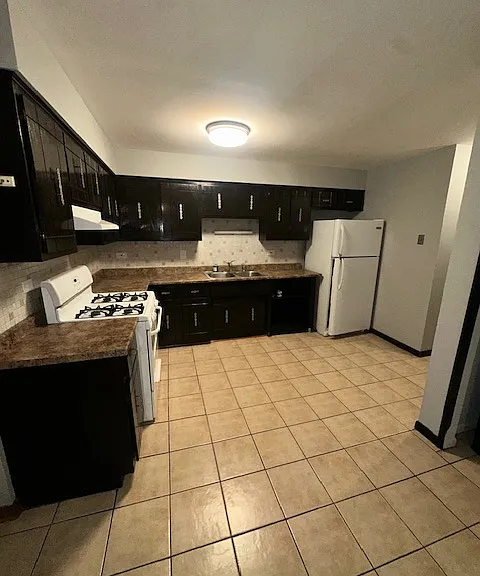 10608 S Oak Tree Dr #3N — Photo 8