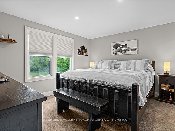 5th image of 1629 Canning Rd