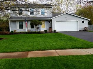 124 Kim Ln, Rochester, NY 14626