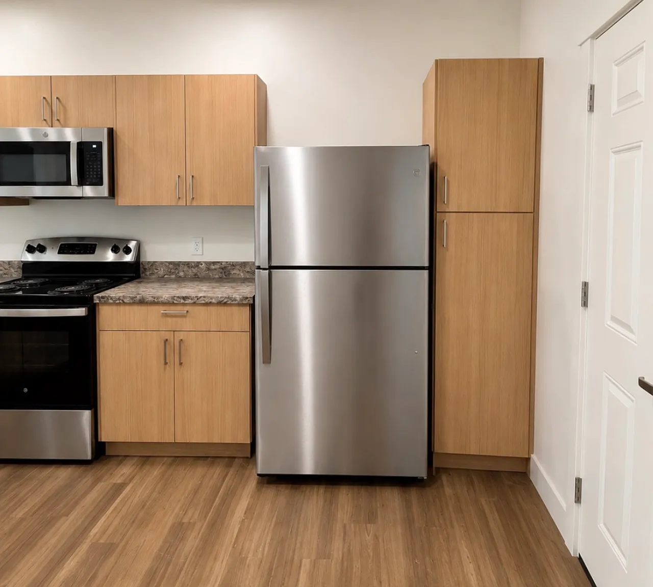 2 bed, 1.5 bath, 1024 sqft, $1,750 — Photo 3