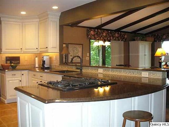 Home for Sale in Quincy, IL $289,900