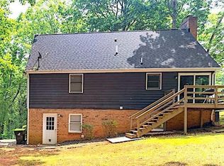 107 Fox Hollow Rd, Lynchburg, VA 24503