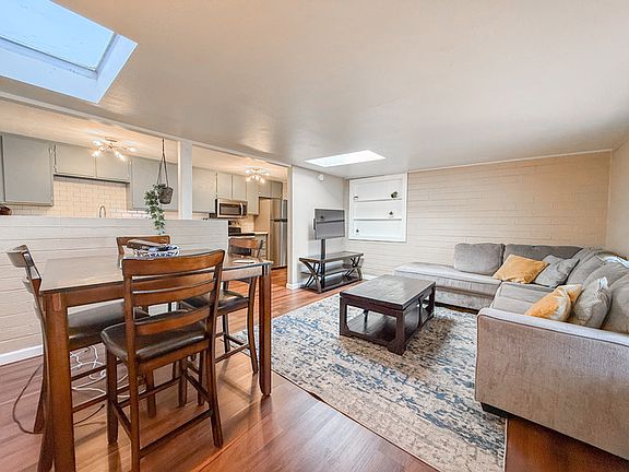 4th image of 1221 E Highland Ave APT 2