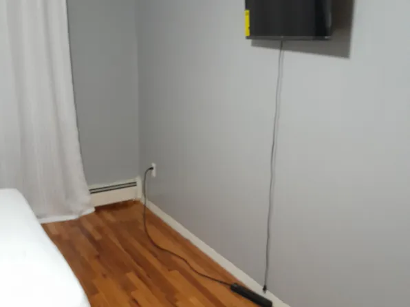 4445 Seton Ave Floor 2, Bronx, NY 10466