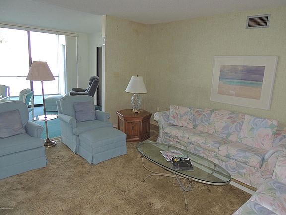 3rd image of 1825 Minutemen Cswy APT 204