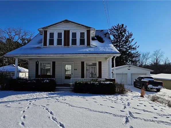 123 W Main St, Hopedale, OH 43976