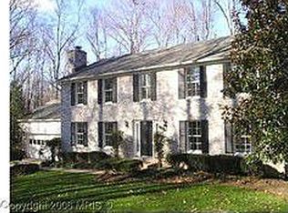 11700 Deerfield Dr, Oakton, VA 22124