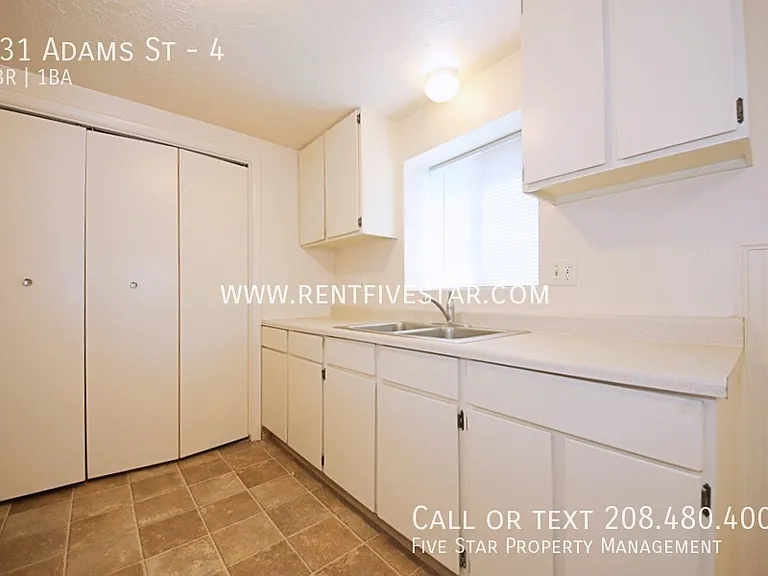 231 Adams St #4 — Photo 4