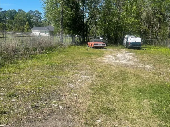 21207 Interstate Highway 10, Wallisville, TX 77597