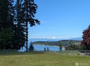 980 Marshall Dr, Camano Island, WA 98282