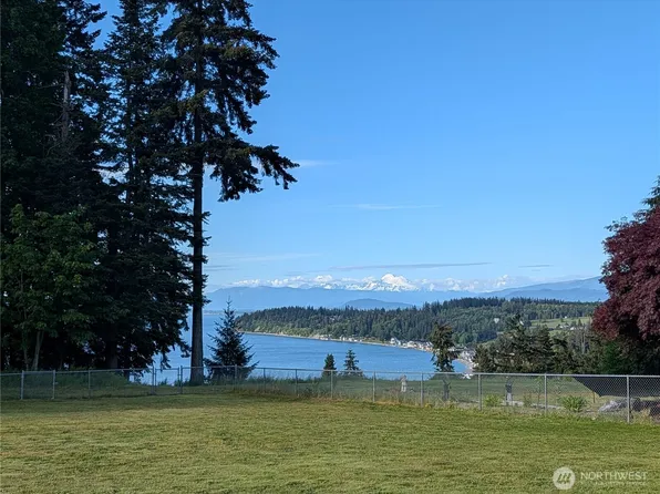 980 Marshall Drive, Camano Island, WA 98282