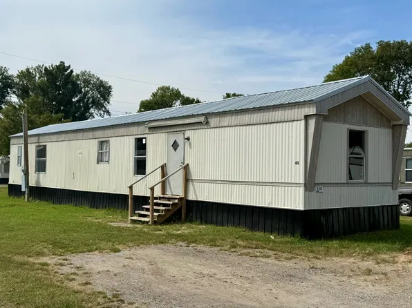 2081 Oakshire Rd, Union City, TN