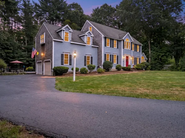 37 Herring Brook Ln, Pembroke, MA 02359