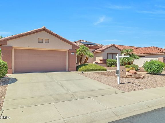 3rd image of 15940 W Wildflower Dr