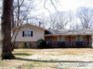 1279 E Crestwood Dr, Memphis, TN 38119
