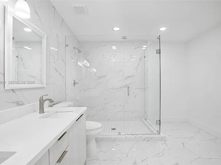 W 72nd Pl — Photo 13