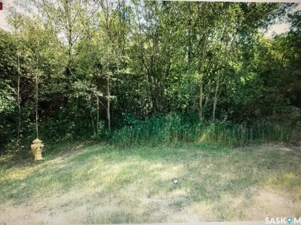 121 4th Avenue, Regina Beach, SK S0G 4C0