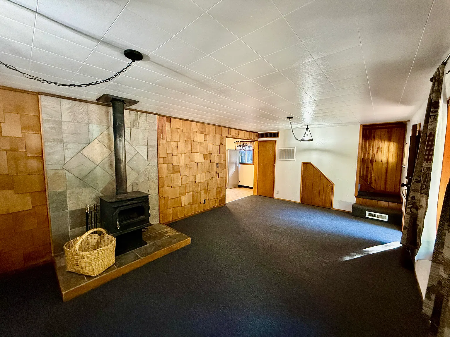 3 bed, 1132 sqft, $2,650 — Photo 2
