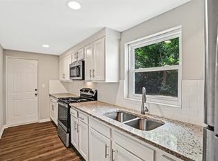 3817 Peach Dr #2, Jacksonville, FL 32246