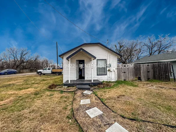 404 E Buffalo St, Forney, TX 75126
