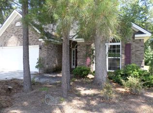 910 Rachel Ln, Hinesville, GA 31313