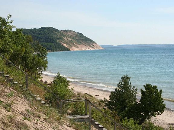 4th image of 10926 S Lake Michigan Dr Lot 2