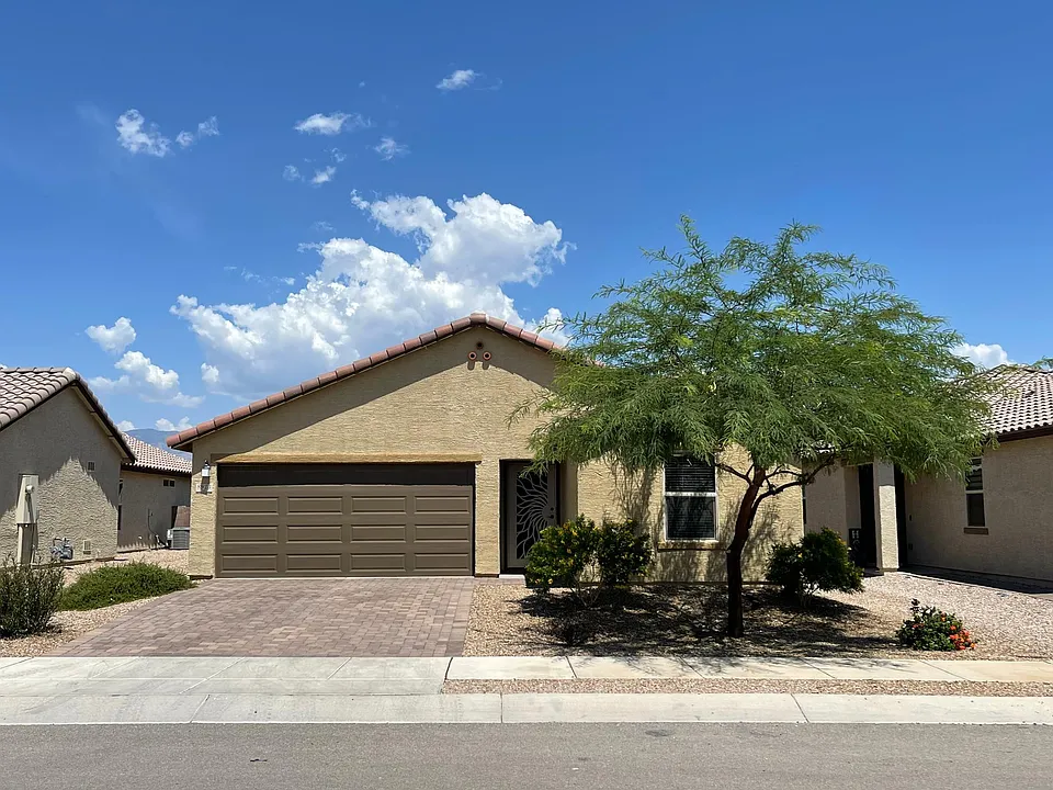 8923 N Hardy Preserve Loop