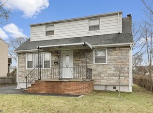 651 Cook Ave, Middlesex, NJ 08846