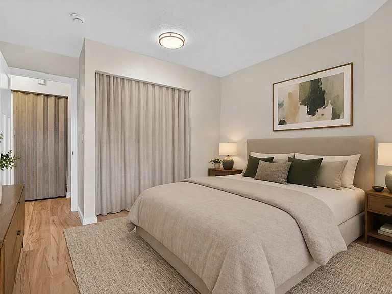 721 N Main St #4 — Photo 21