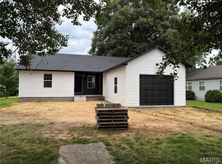 128 S Mulberry St, Dexter, MO 63841