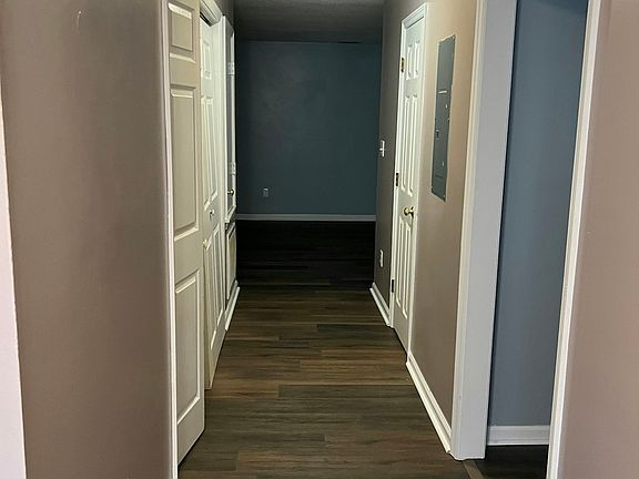 Entry hall way