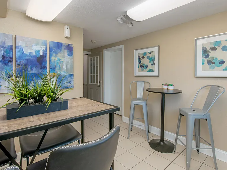 Discover the perfect on-site workspace. Reserve this complimentary, peaceful space with Wi-Fi and boost your productivity.