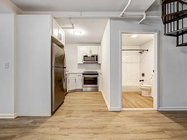 Welcome to Luckey Platt, where modern elegance meets comfort. This inviting space features sleek appliances, stylish finishes, and a thoughtfully designed layout. Make this exceptional property your new homeschedule a tour today!