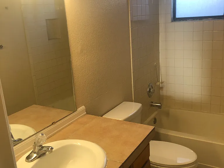 2nd Bathroom