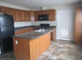 124 Golden Meadow Dr, Batavia, OH 45103