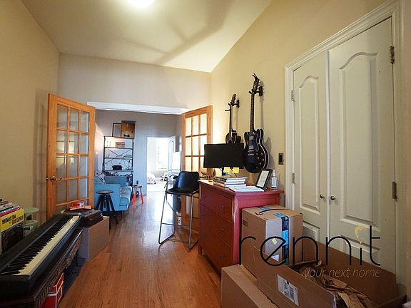 5th image of 218 Himrod St APT 3R
