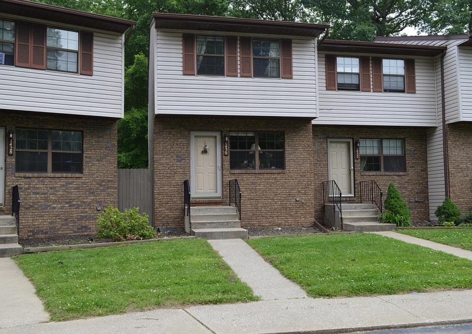 2nd image of 1430 Larain Dr