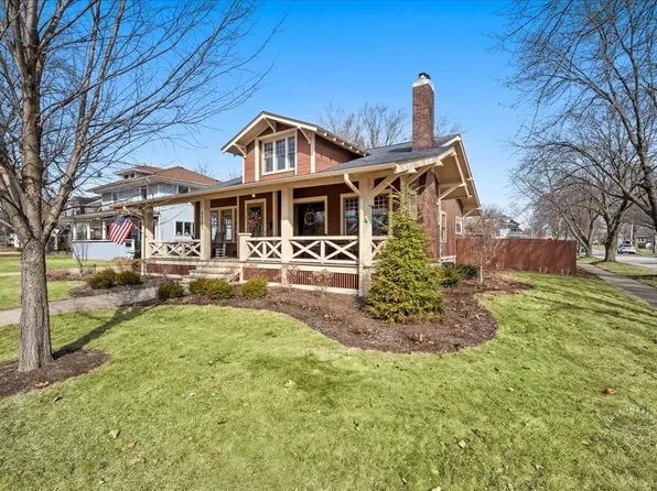 1101 W State St, Geneva, IL 60134