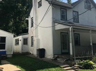 1025 Manor Rd, Coatesville, PA 19320