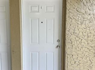 1102 Ann St APT 9, Pasadena, TX 77506