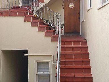 2nd image of 569 Arguello Blvd #571