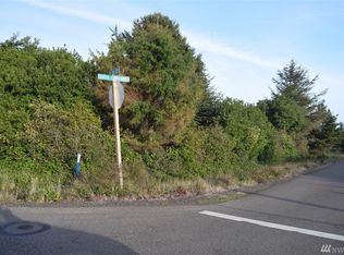 950 Tonquin Ave SE, Ocean Shores, WA 98569