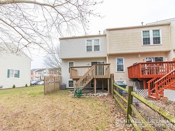 3rd image of 22 Photinia Dr