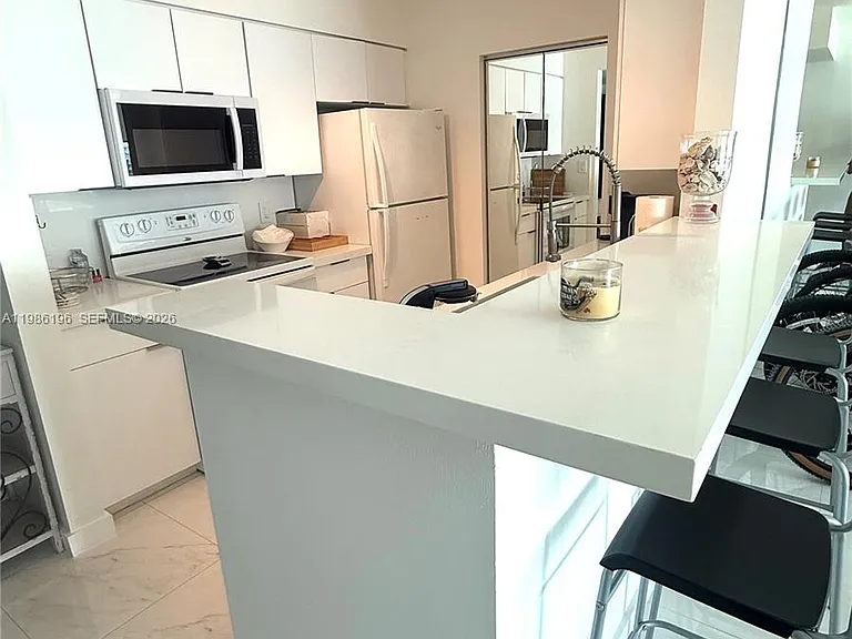 90 Alton Rd #1106 — Photo 4