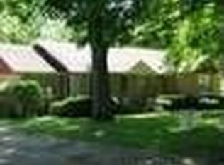 430 Douglas Dr, Decatur, MI 49045